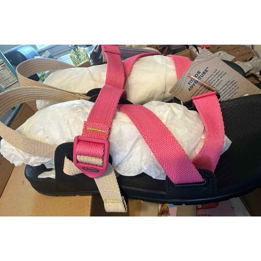 Chaco Lowdown sandal hot pink new in box sz 10 JCH109710Z outdoor water mountain